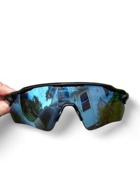 Oakley radar polarized sunglasses